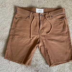 Hollister short